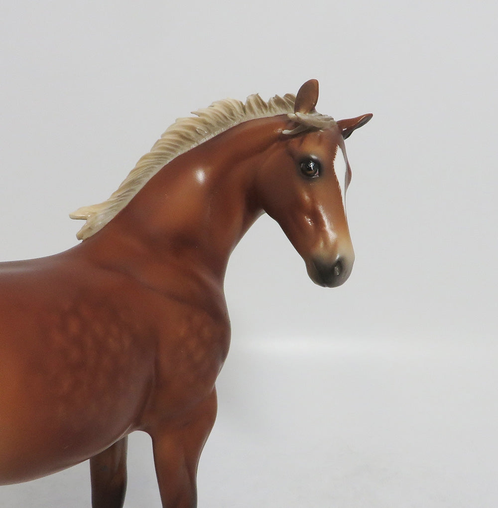 KEY WEST-OOAK SILVER BAY DAPPLE WEANLING 9/14/18