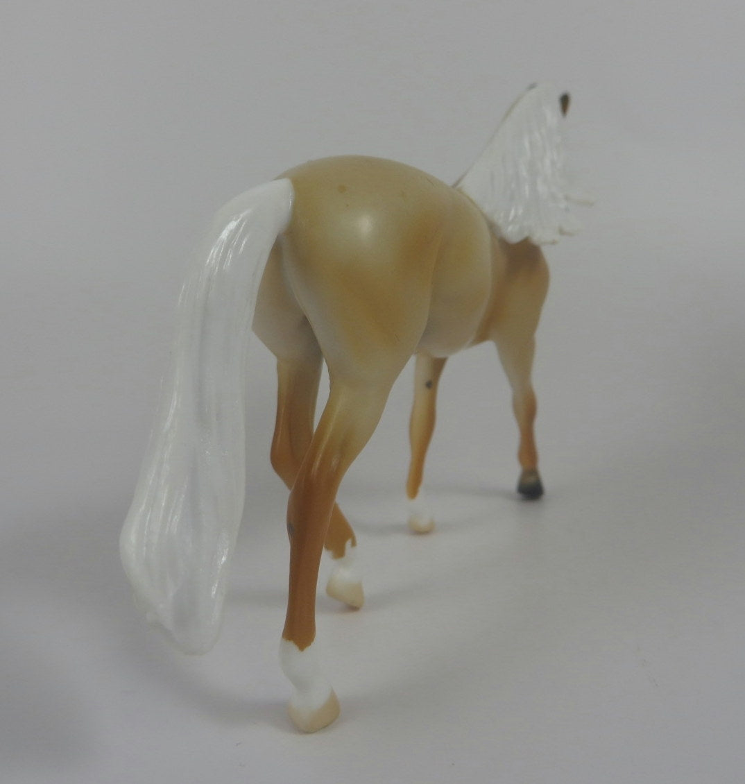 MR. BARNUM MINI ME - LE-5 PALOMINO ROAN CM WARMBLOOD CHIP MODEL HORSE BY AUDREY DIXON LHS 19