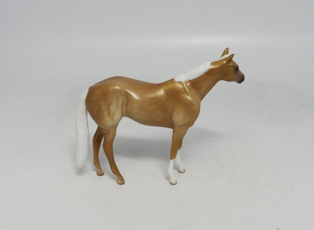HAWAII-OOAK DAPPLE PALOMINO QUARTER HORSE CHIP SW 2018
