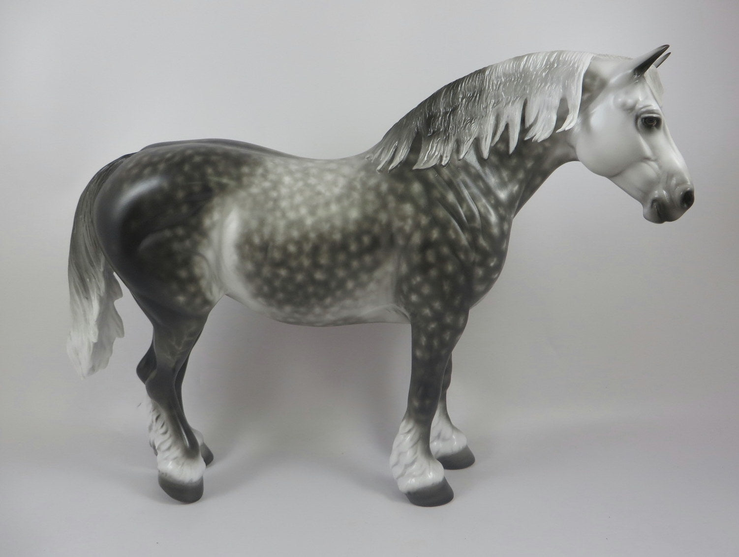HALLOW QUEEN -OOAK STAR DAPPLE GREY HEAVY DRAFT MARE BY SHERYL LEISURE LHS 19