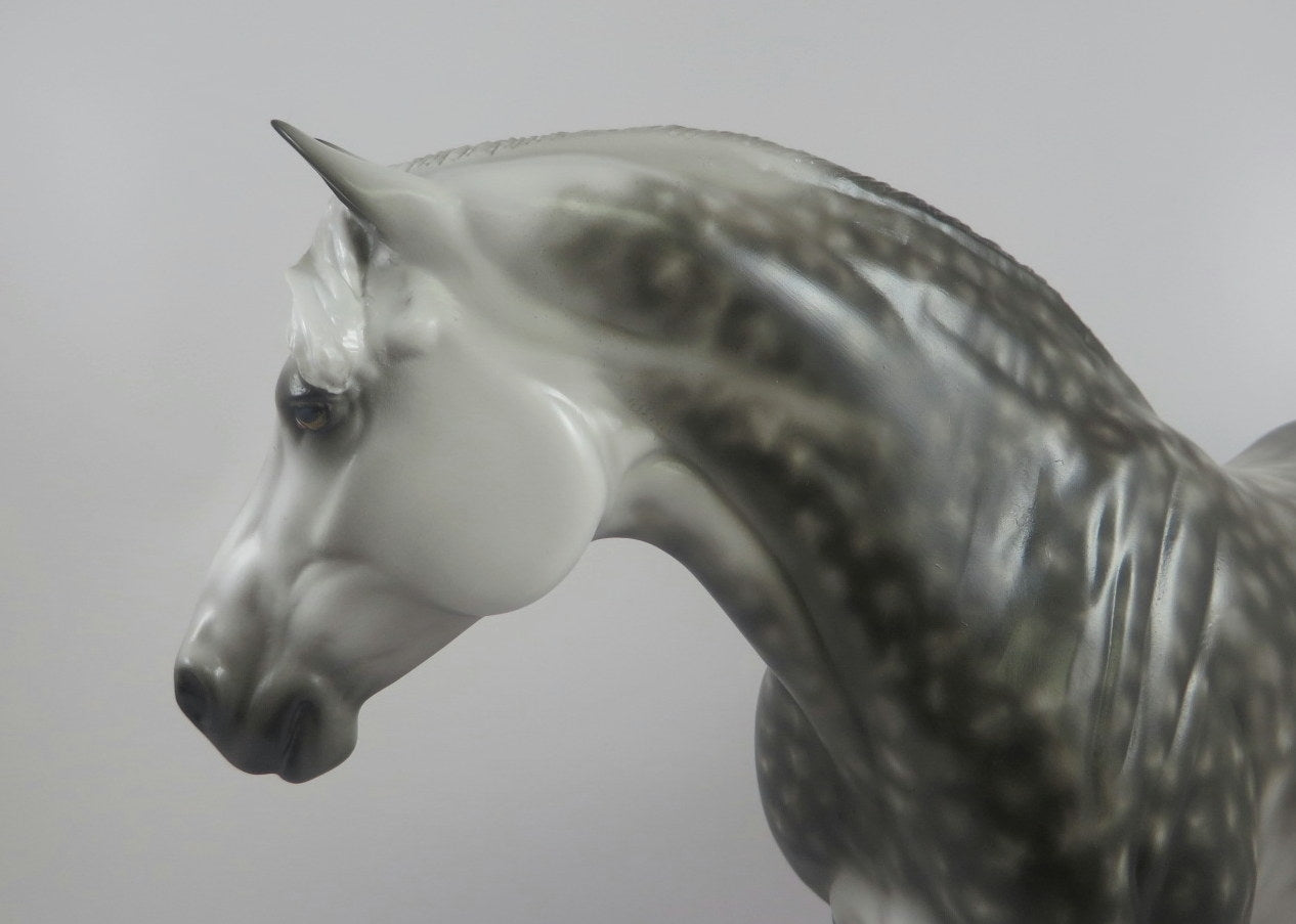 HALLOW QUEEN -OOAK STAR DAPPLE GREY HEAVY DRAFT MARE BY SHERYL LEISURE LHS 19