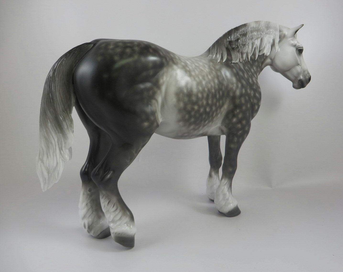HALLOW QUEEN -OOAK STAR DAPPLE GREY HEAVY DRAFT MARE BY SHERYL LEISURE LHS 19