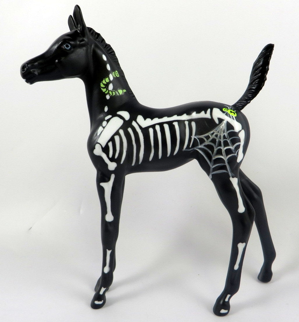LITTLE BONES-LE-5 ARABIAN FOAL BLACK WITH BONES BY DAWN QUICK MM19