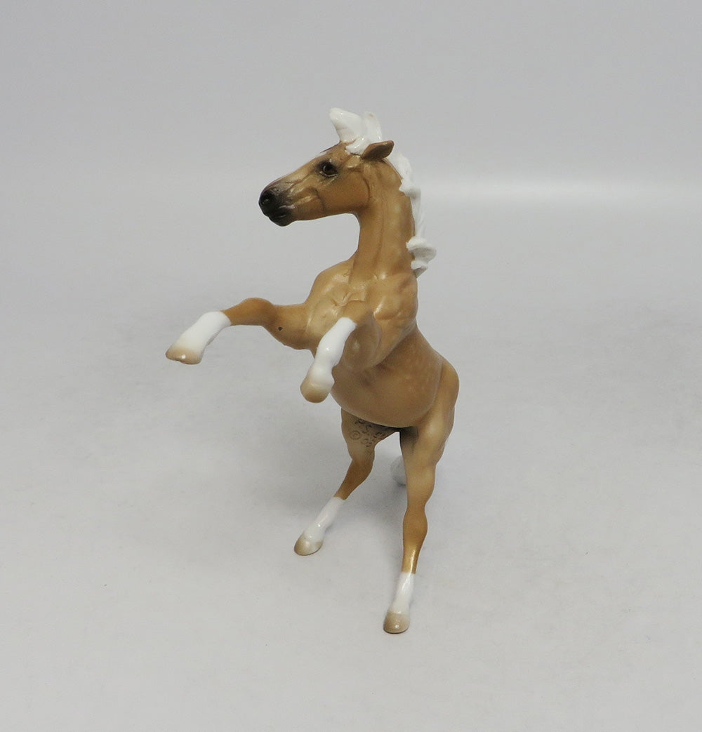 SAN DIEGO-OOAK DAPPLE PALOMINO REARING CHIPS BY SHERYL LEISURE 9/18/18