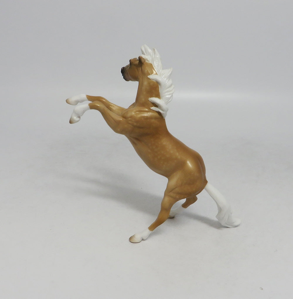 SAN DIEGO-OOAK DAPPLE PALOMINO REARING CHIPS BY SHERYL LEISURE 9/18/18