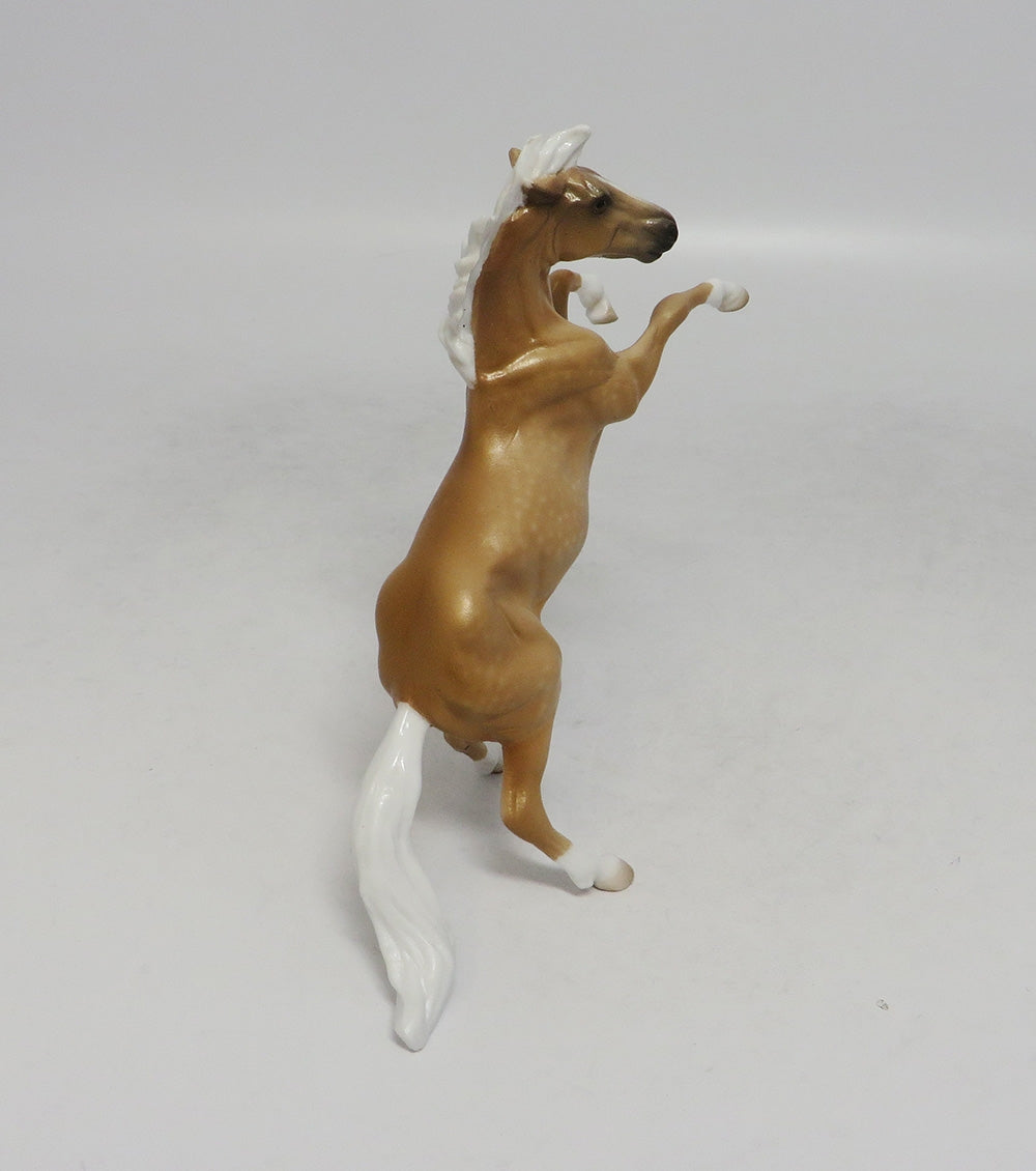 SAN DIEGO-OOAK DAPPLE PALOMINO REARING CHIPS BY SHERYL LEISURE 9/18/18