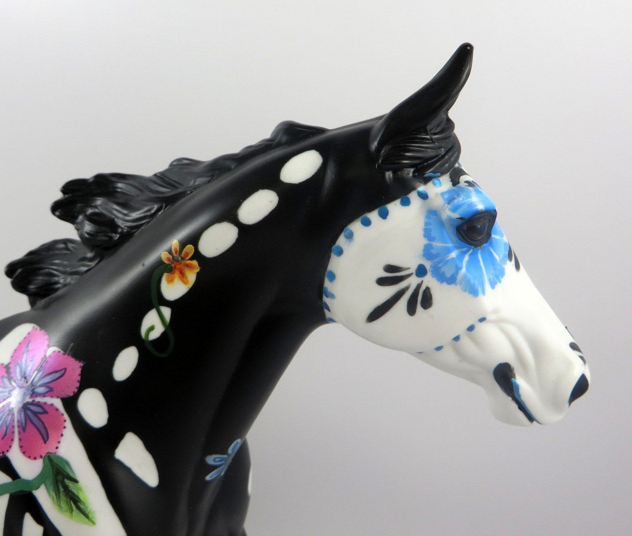 DRUSILLA-OOAK SKELETON DECORATOR PALOUSE BY DAWN QUICK MM19