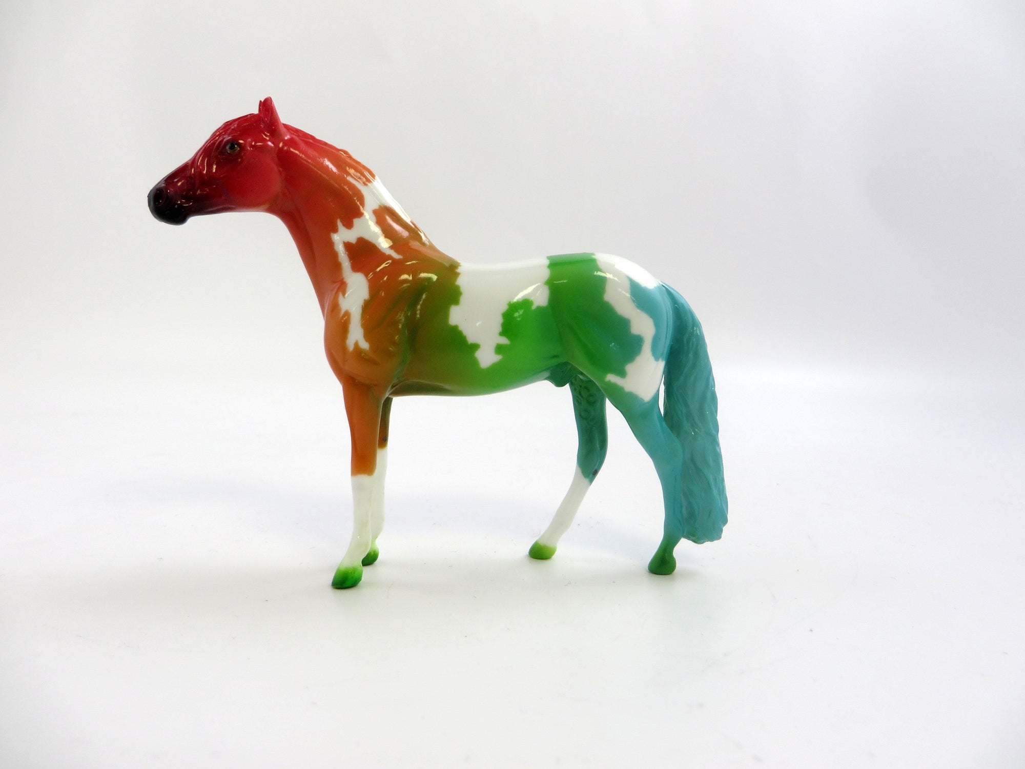 MOONBOW -- RAINBOW DECORATOR ANDALUSIAN CHIP BY JAS FANNING 5/31/19