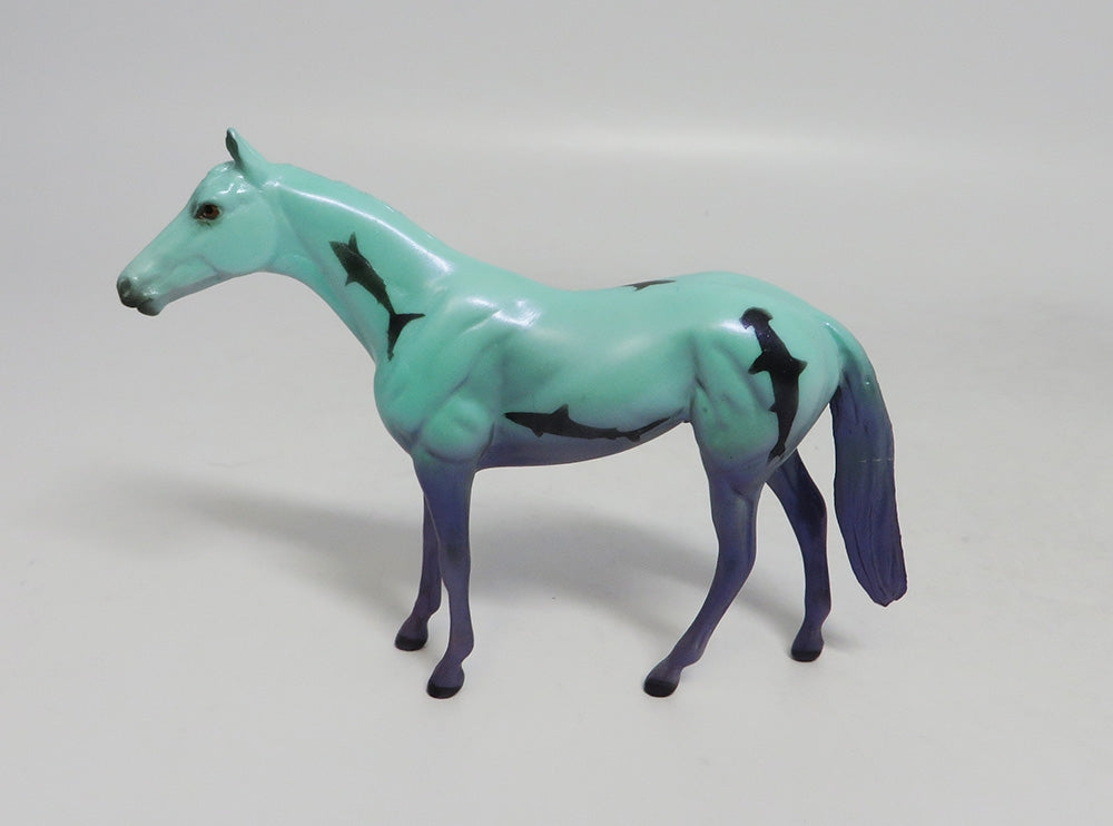 SANDY SUNRISE- OOAK DRAFT CHIP SHARK WEEK DECORATOR SW2018