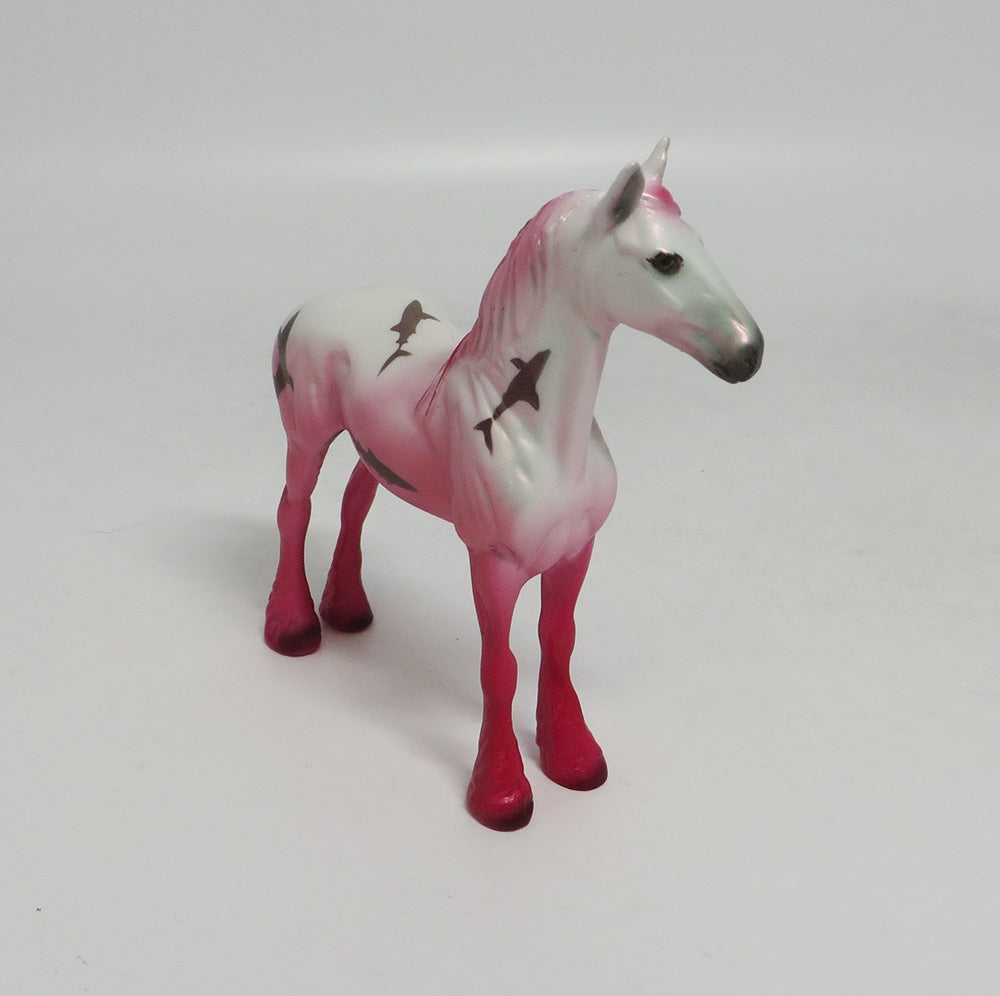 PINK SHARK DELIGHT-OOAK PINK SHARK DRAFT CHIP DECORATOR SW 2018