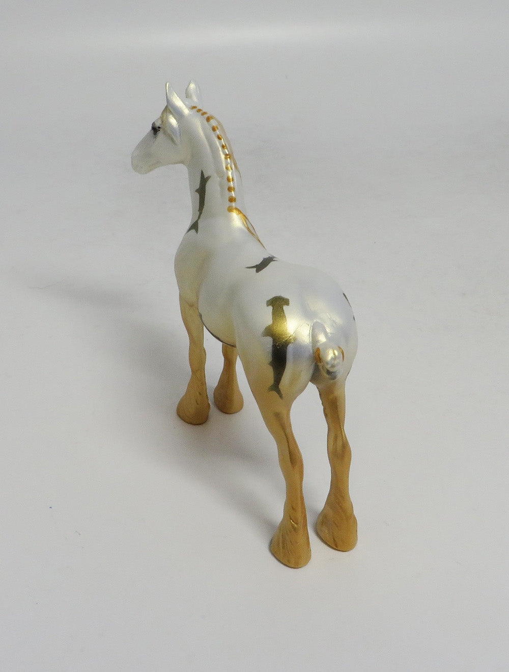 SANDY SUNRISE- OOAK DRAFT CHIP SHARK WEEK DECORATOR SW2018