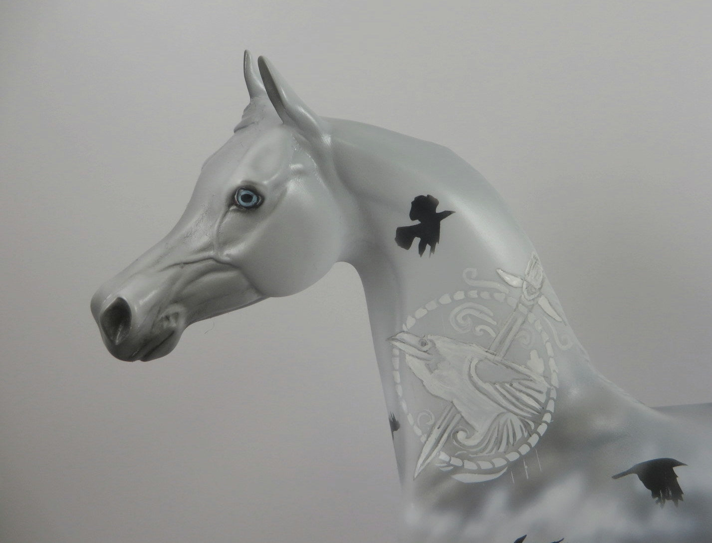 THE RAVEN-OOAK GRAY W/BLUE RAVENS ARABIAN DECORATOR BY DAWN QUICK MM19