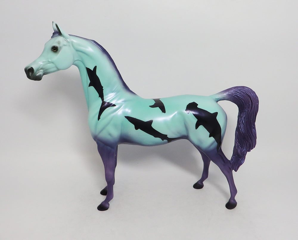 SHARK BAIT-PURPLE-OOAK- ARABIAN SHARK DECORATOR SW 2018