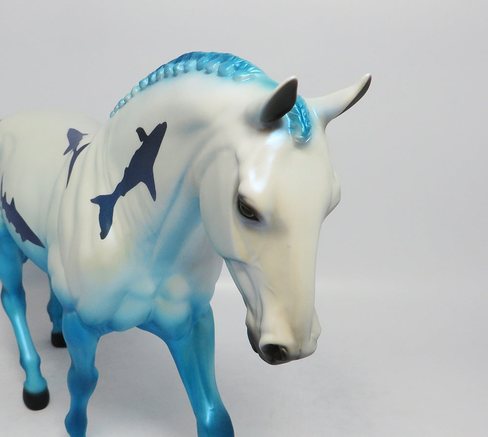 SHARK BAIT-OOAK BLUE IRISH DRAFT SHARK DECORATOR 2018