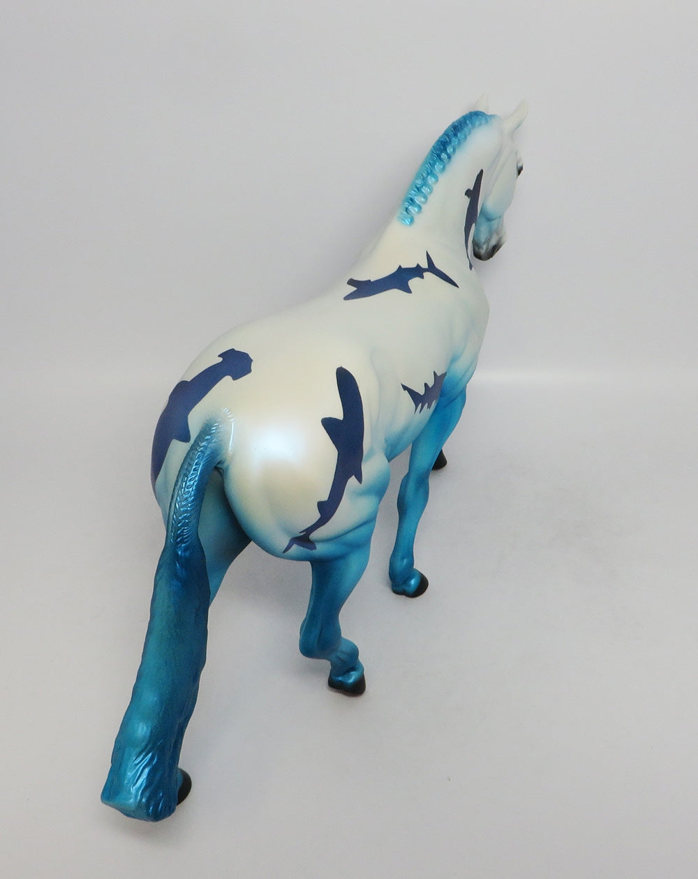 SHARK BAIT-OOAK BLUE IRISH DRAFT SHARK DECORATOR 2018