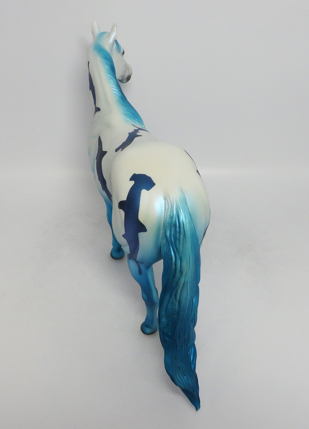 SHARK BAIT-BLUE-OOAK ISH SHARK DECORATOR SW 2018