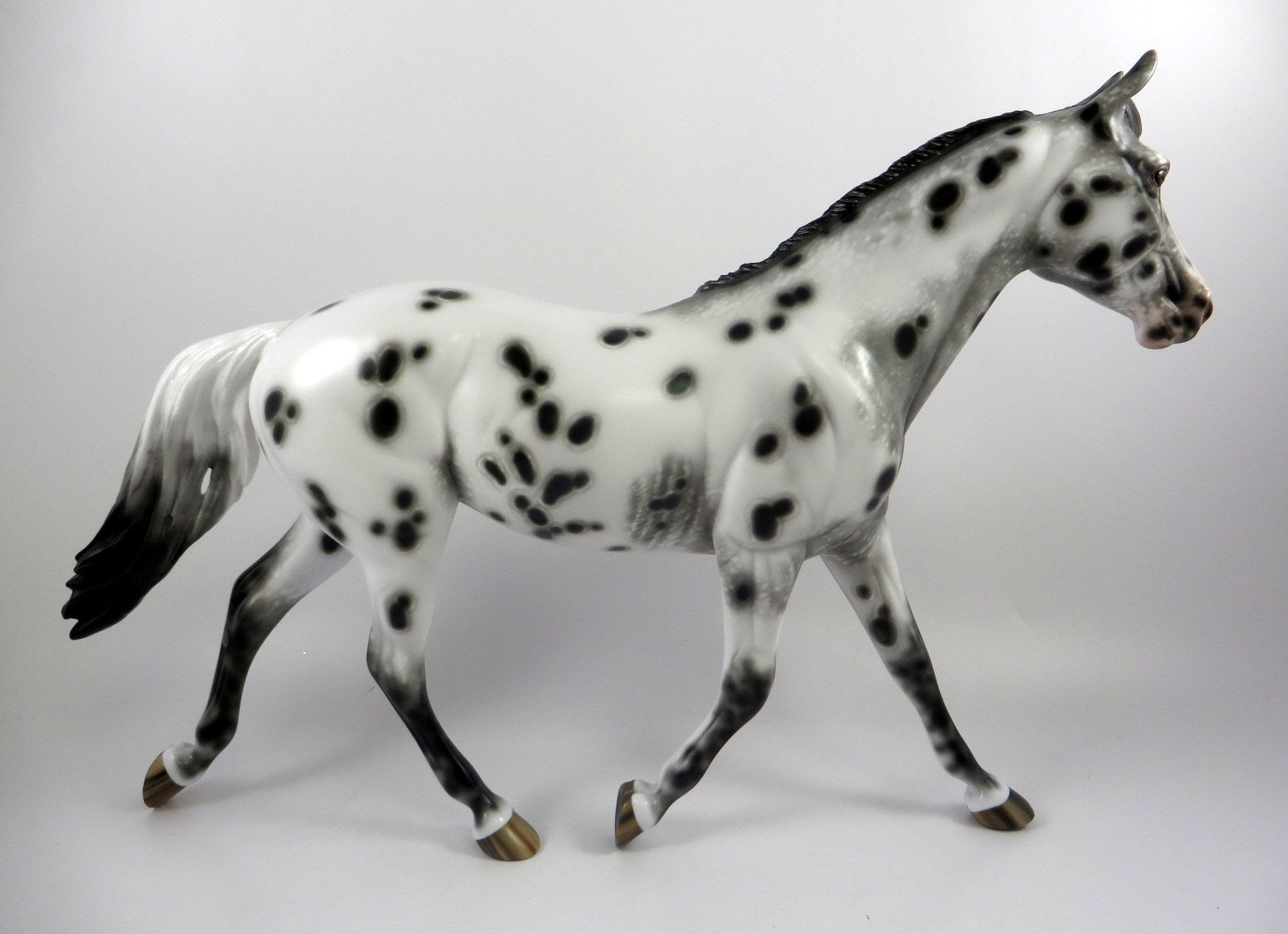 KOLA-OOAK GREY SPOTTED PALOUSE BY SHERYL LEISURE MM19
