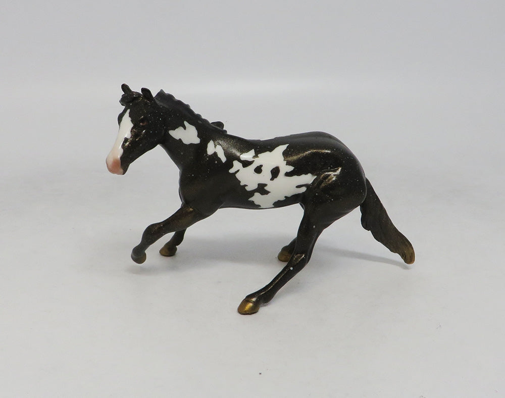 PAINT MY WAGON &amp; WHEEL THE COW- OOAK CUTTER AND COW CHIP DECORATOR 9/21/2018