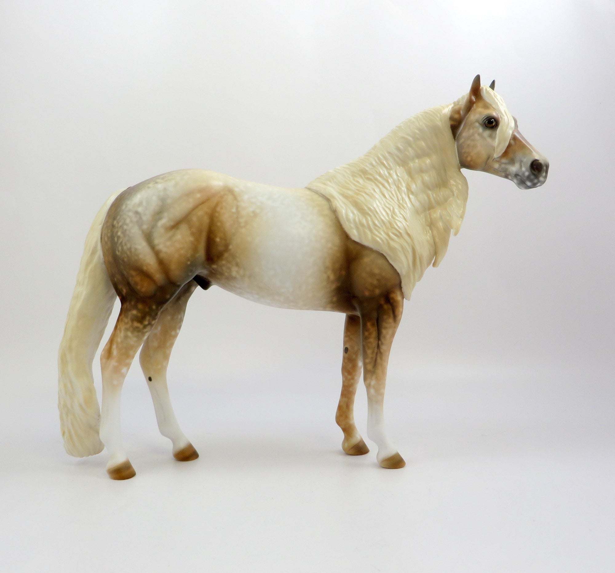 WARRIOR'S SONG-OOAK CHESTNUT ROAN ISH MODEL HORSE BY AL 6/13/19