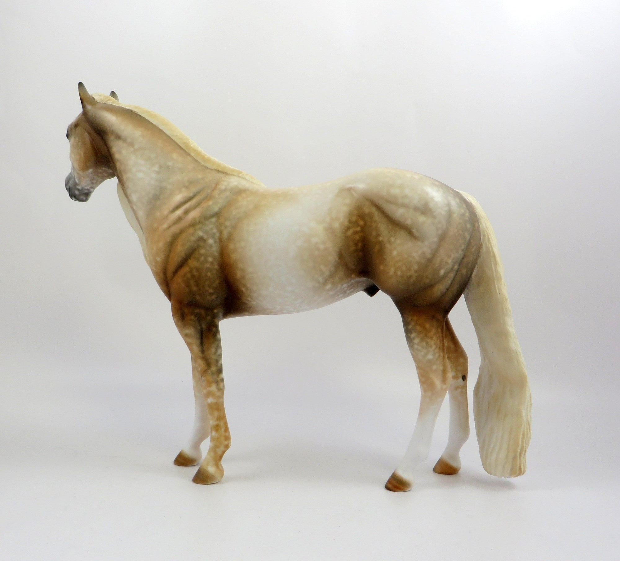 WARRIOR'S SONG-OOAK CHESTNUT ROAN ISH MODEL HORSE BY AL 6/13/19