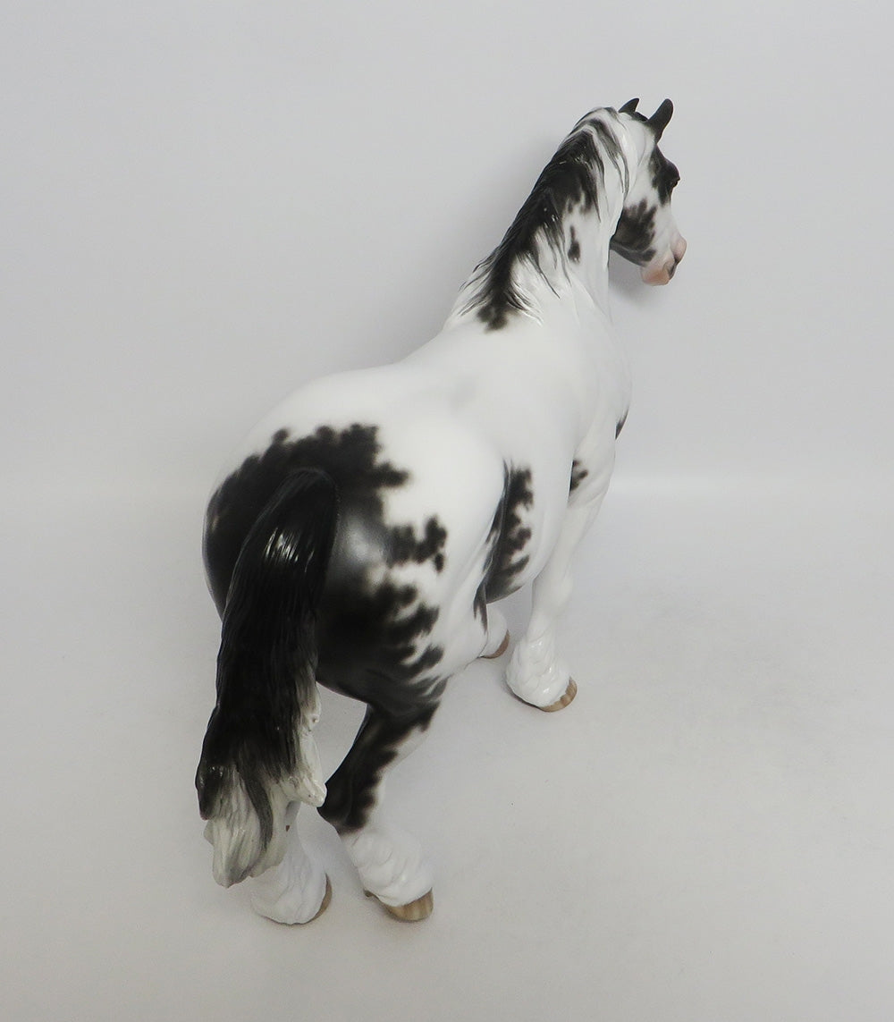 SILKY-OOAK SABINO HEAVY DRAFT MARE BY SHERYL LEISURE 9/21/18