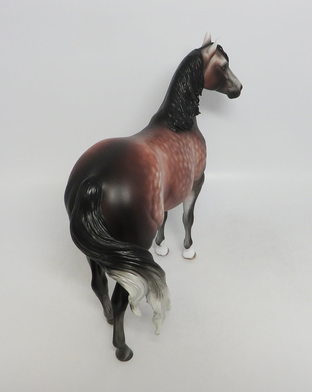 GOLLUMSHARK-OOAK DAPPLE ROSE GREY ISH SHERYL LEISURE 9/21/18