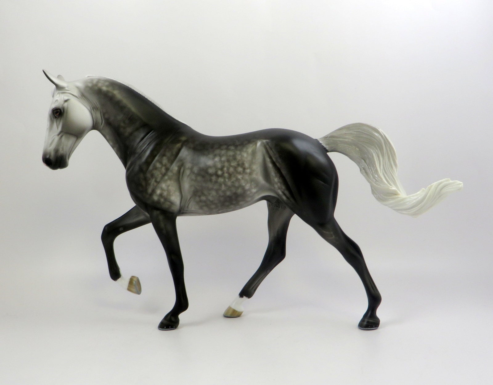 CORSUSCANT-OOAK STAR DAPPLE GREY TENNESSEE WALKER MODEL HORSE EQ 2019