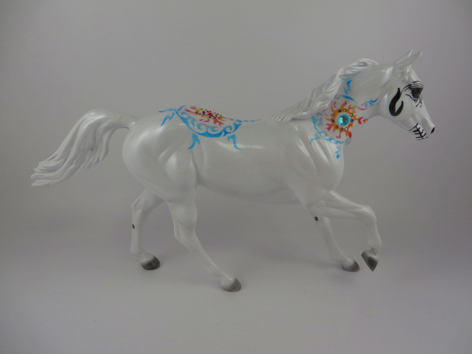 PIRATE GHOST -OOAK WHITE SKULL FQH BY DAWN QUICK MM19