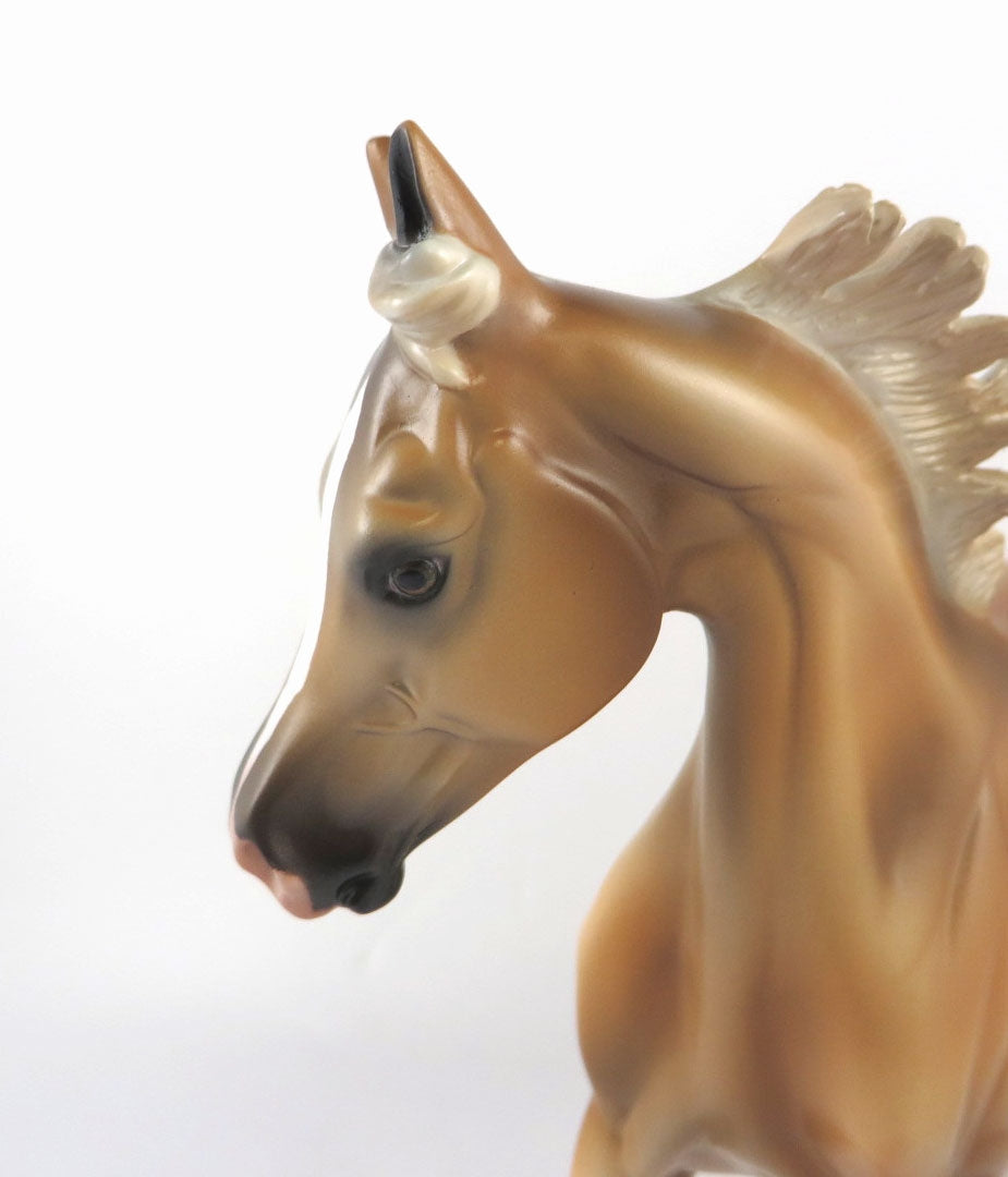 THUNDERBIRD-OOAK PALAMINO YEARLING BY MELISSA FOX MM19