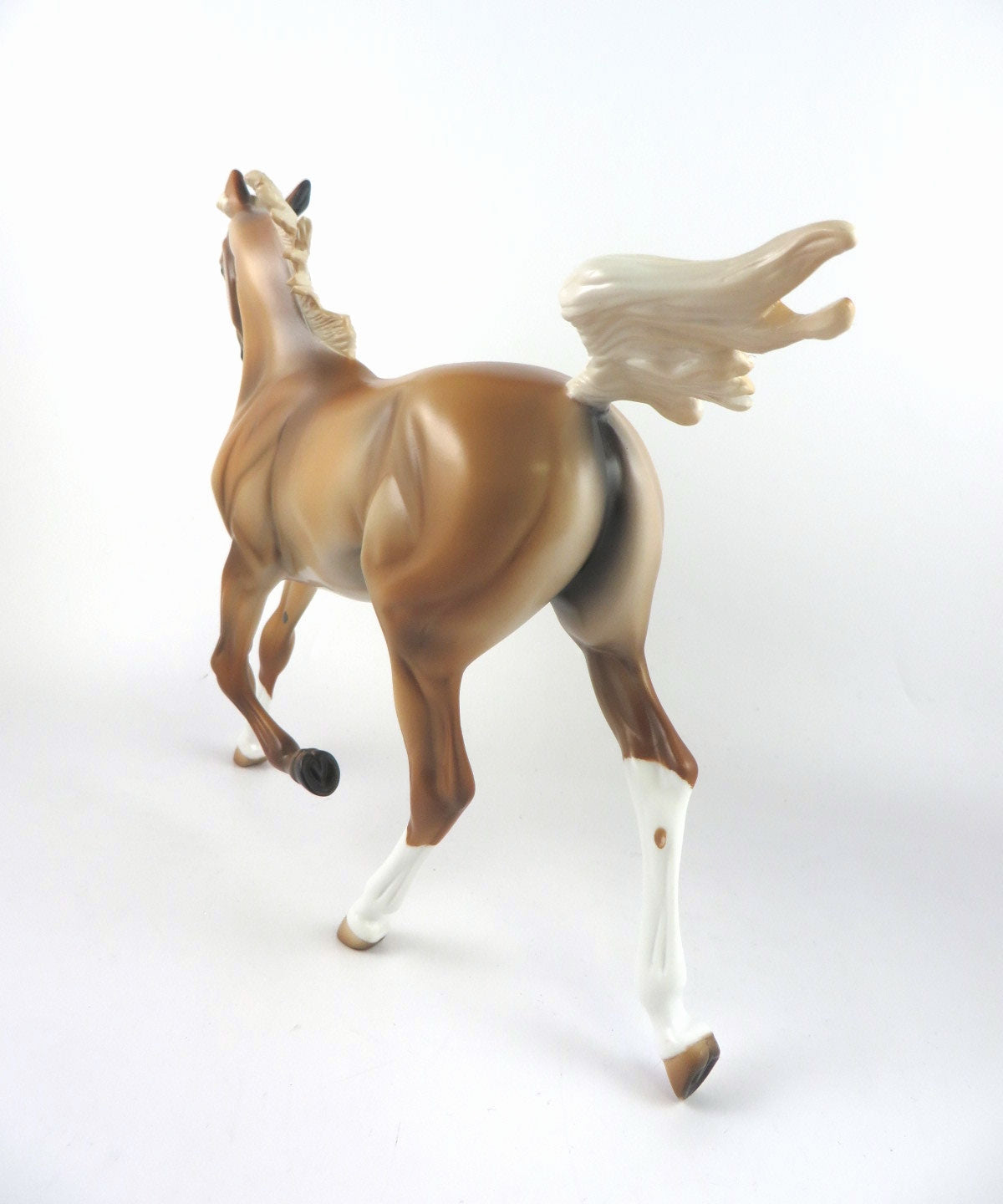THUNDERBIRD-OOAK PALAMINO YEARLING BY MELISSA FOX MM19