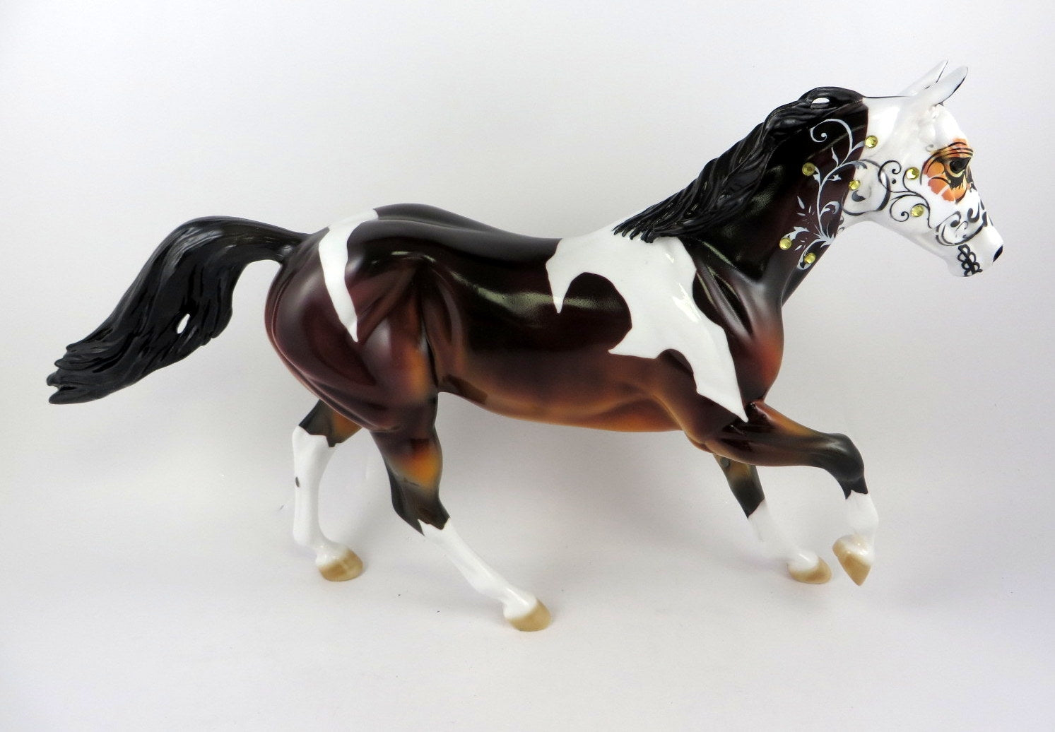 DARK SHADOWS -OOAK BAY PINTO  FQH SUGAR SKULL BY DAWN QUICK MM19