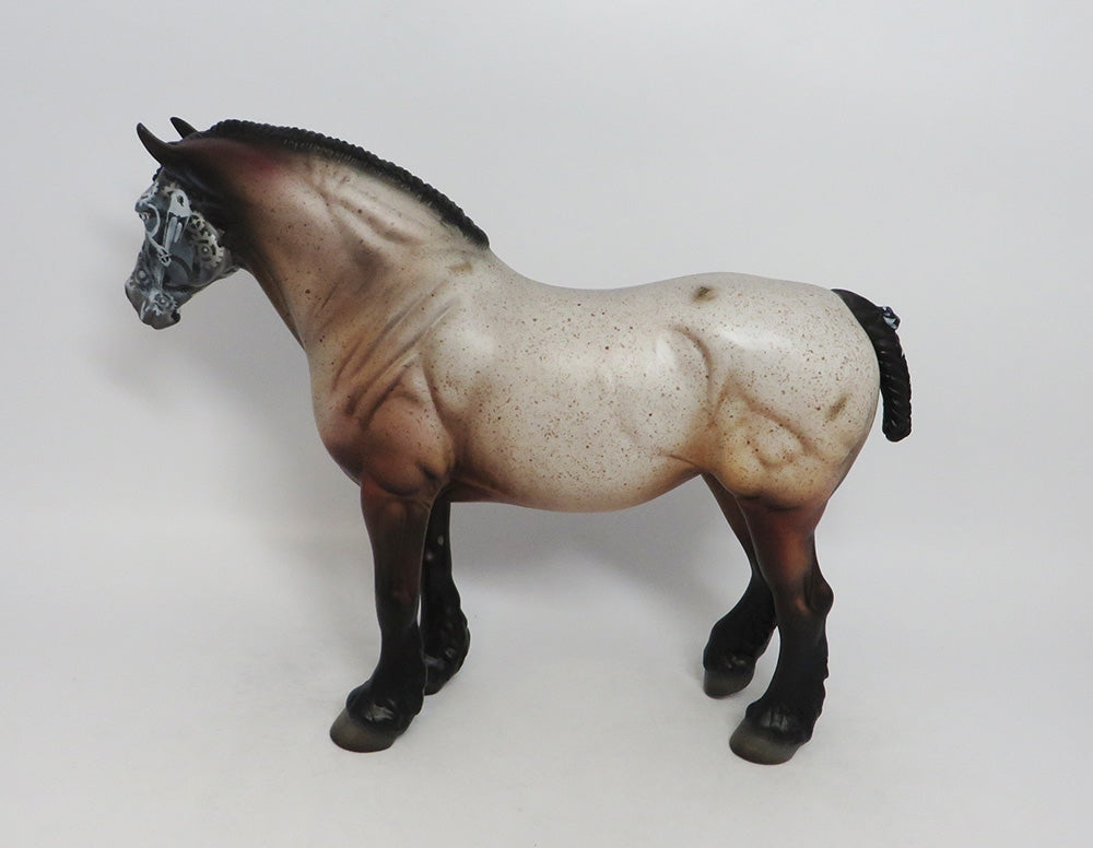 Rosalie- OOAK Halloween decorator Skull  Heavy Drafter Mare- Model Horse 2018