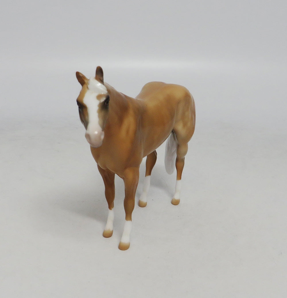 PETER PALOMINO-LE-10 NC PALOMINO STOCK HORSE CHIP LHS 2018