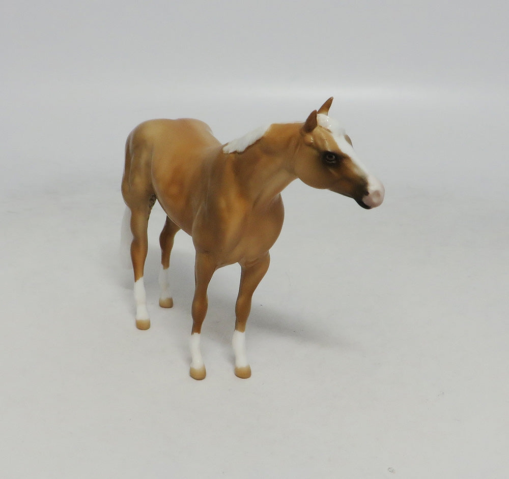 PETER PALOMINO-LE-10 NC PALOMINO STOCK HORSE CHIP LHS 2018