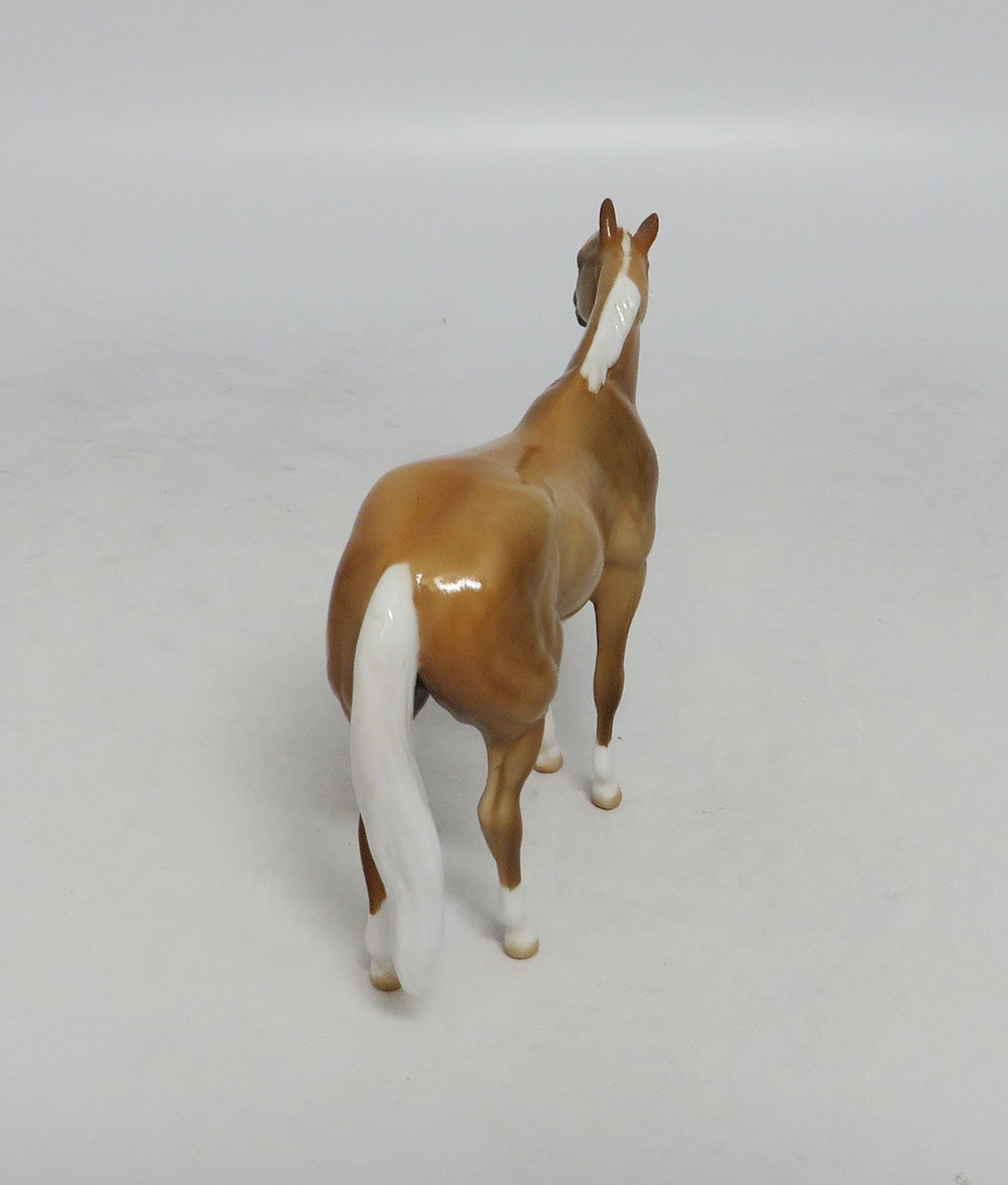 PETER PALOMINO-LE-10 NC PALOMINO STOCK HORSE CHIP LHS 2018