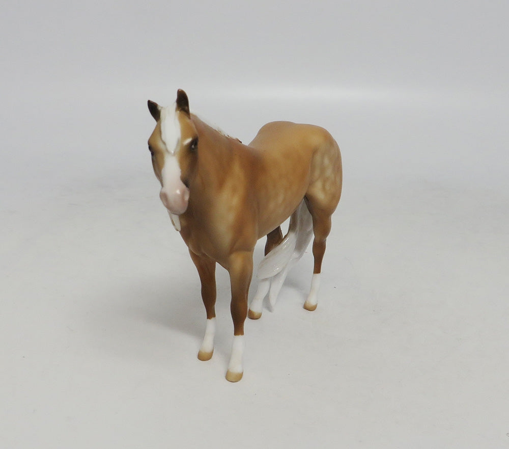 PETER PALOMINO-LE-20 CM PALOMINO STOCK HORSE CHIP LHS 2018