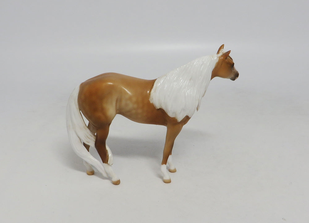 PETER PALOMINO-LE-20 CM PALOMINO STOCK HORSE CHIP LHS 2018