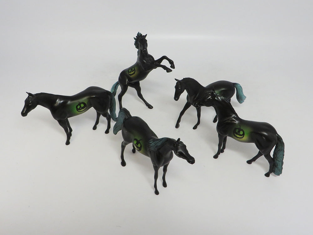 ULFRED- OOAK GREEN DECORATOR ANDALUSIAN CHIP 10/11/18