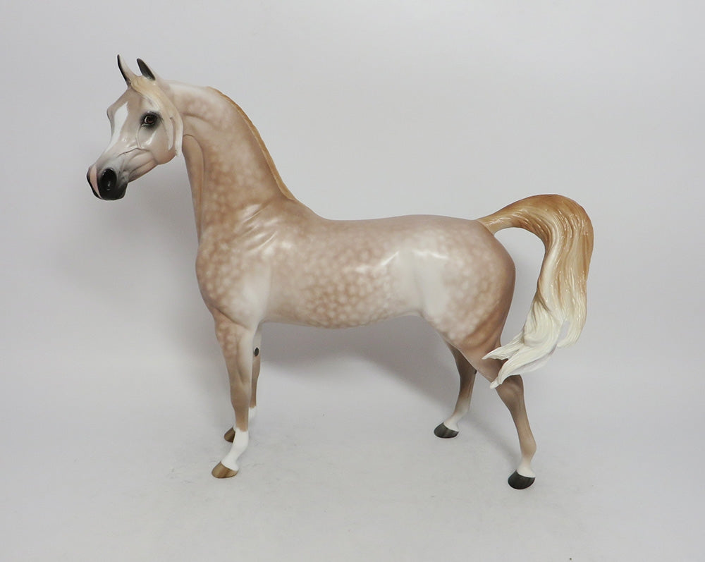 REAR WINDOW-OOAK ROSE GREY ARABIAN MODEL HORSE LHS 2018