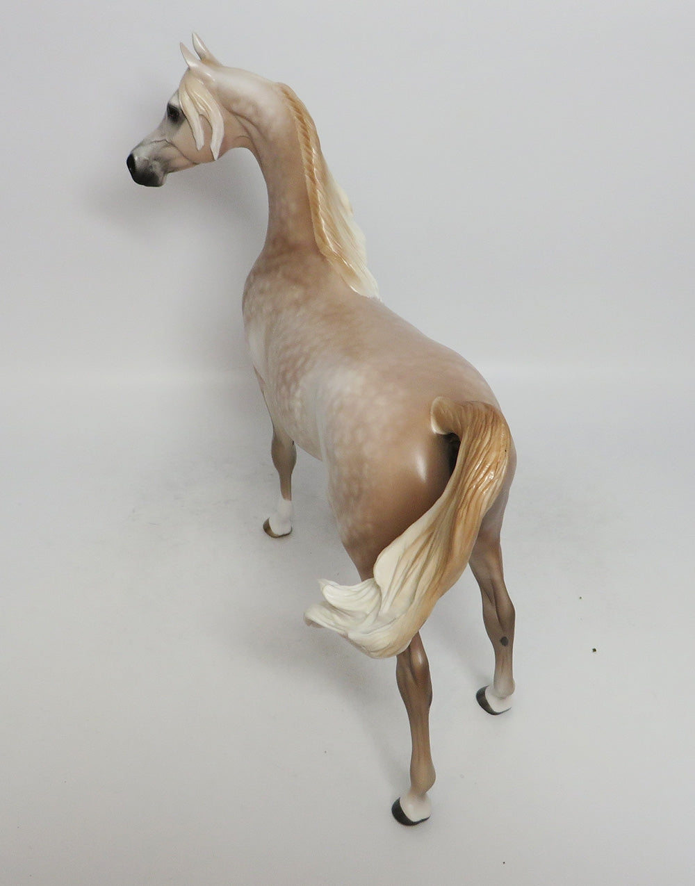REAR WINDOW-OOAK ROSE GREY ARABIAN MODEL HORSE LHS 2018
