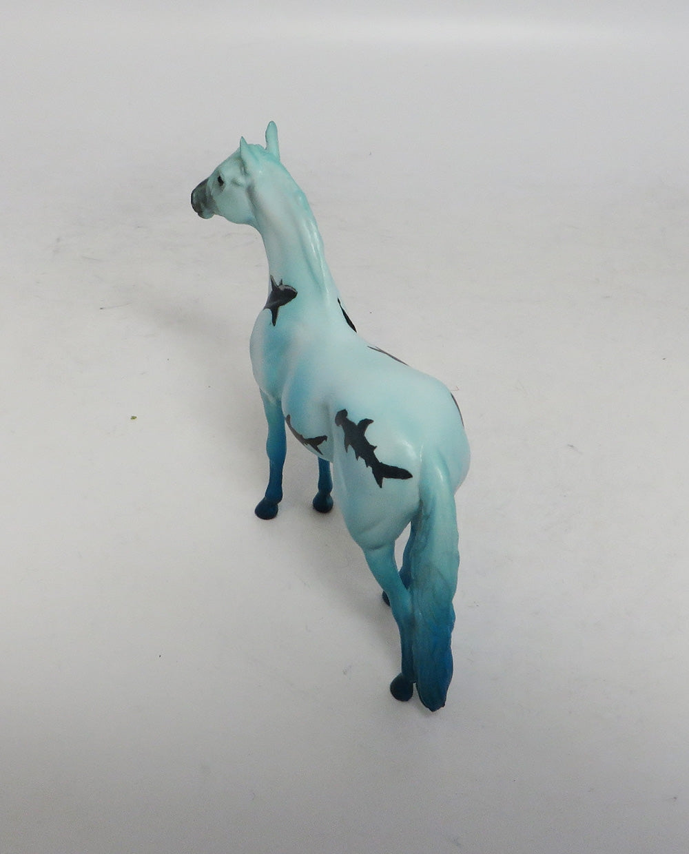 BLUE PARADISE-OOAK SHARK DECORATOR ANDALUSIAN CHIP SW 2018