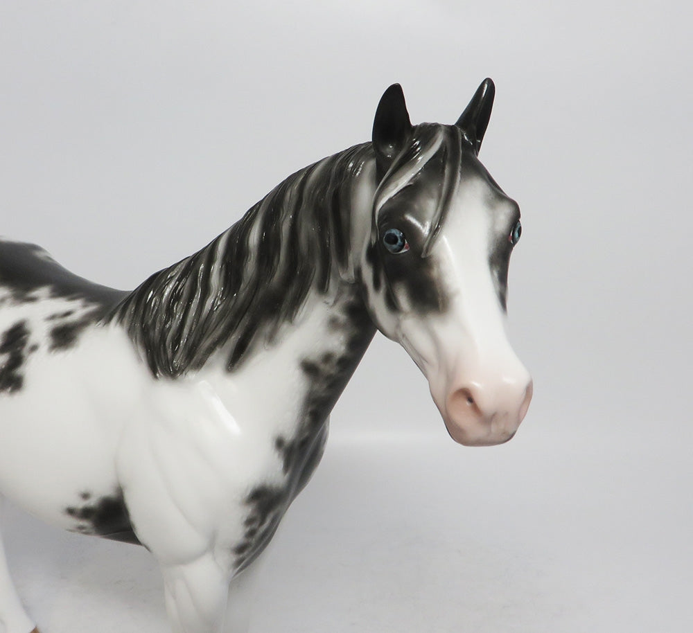 PHANTOM-OOAK BLACK SABINO ISH MODEL HORSE BY SHERYL LEISURE 10/4/2018