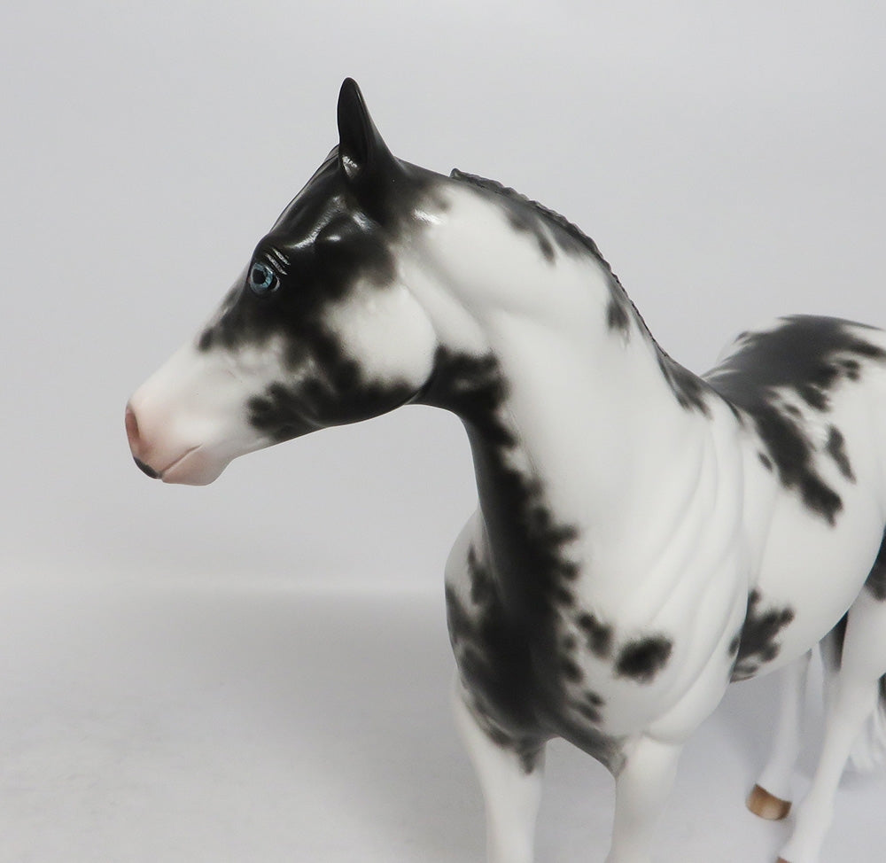 PHANTOM-OOAK BLACK SABINO ISH MODEL HORSE BY SHERYL LEISURE 10/4/2018