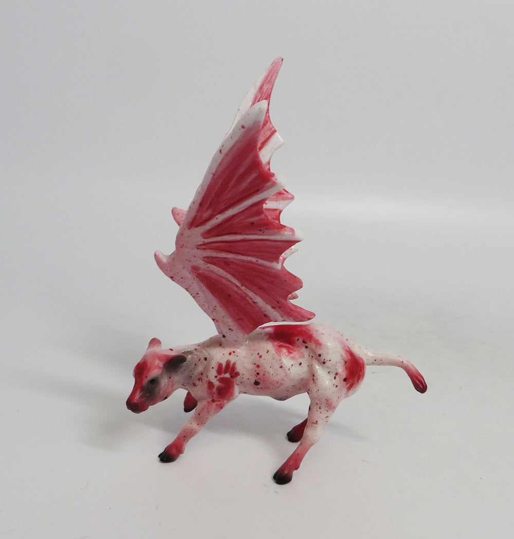 HAMBURG-OOAK DECO BAT CHIP COW MM 2018