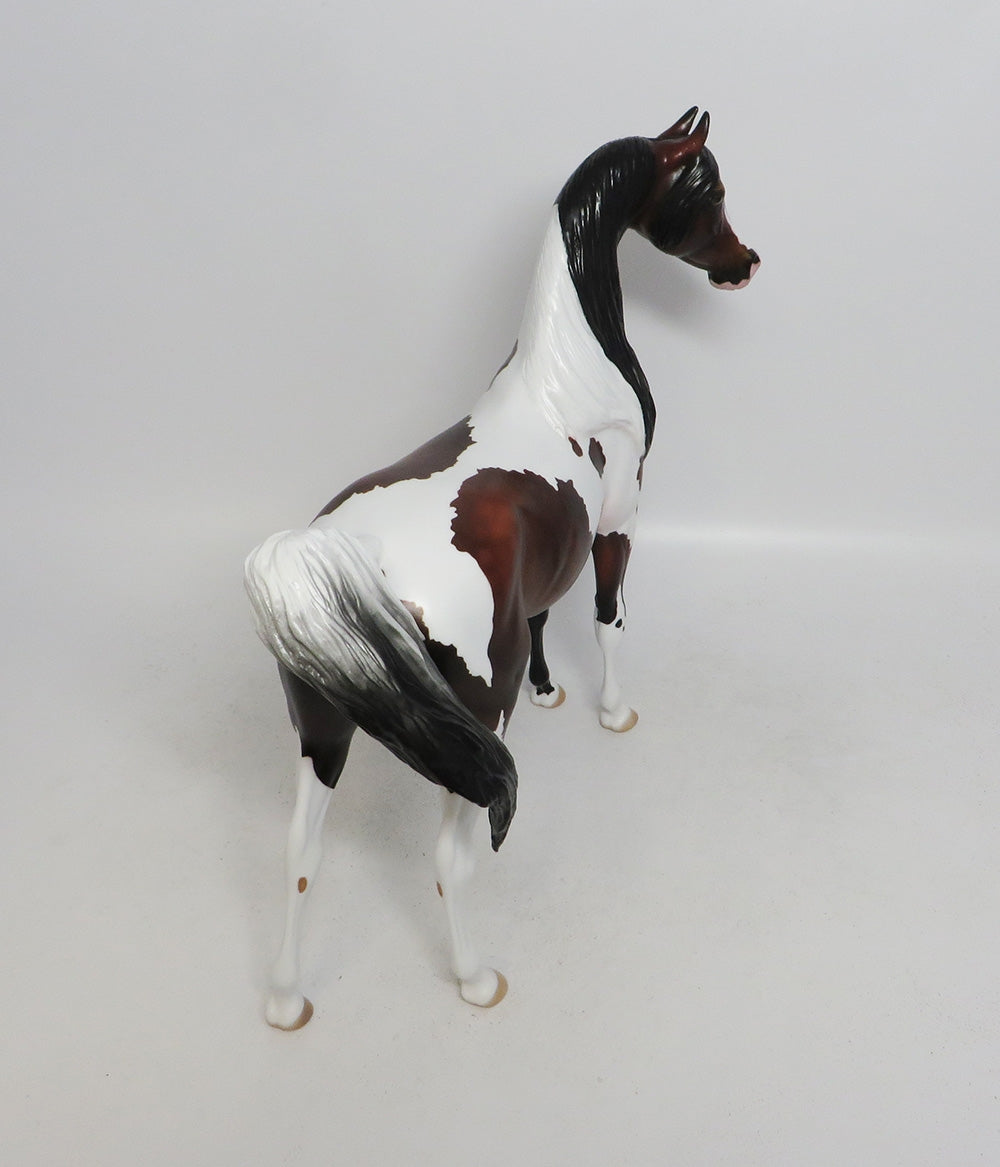 SHERIDAN-OOAK DAPPLE BAY PINTABIAN MODEL HORSE 10/12/18