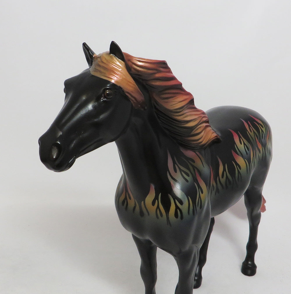 AALISH- OOAK FLAME DECORATOR SPANISH MUSTANG MODEL HORSE 10/11/18