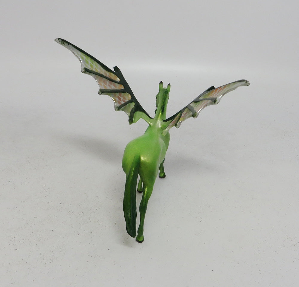SCALES-OOAK GREEN SCALED WARMBLOOD BAT CHIP MM 2018