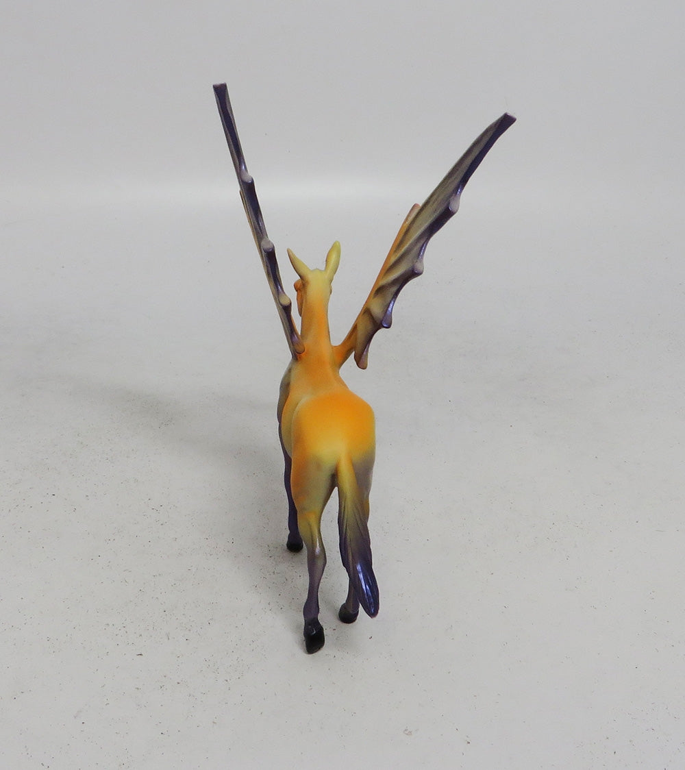 SHERBERT-OOAK PURPLE AND ORANGE MULE BAT CHIP MM 2018