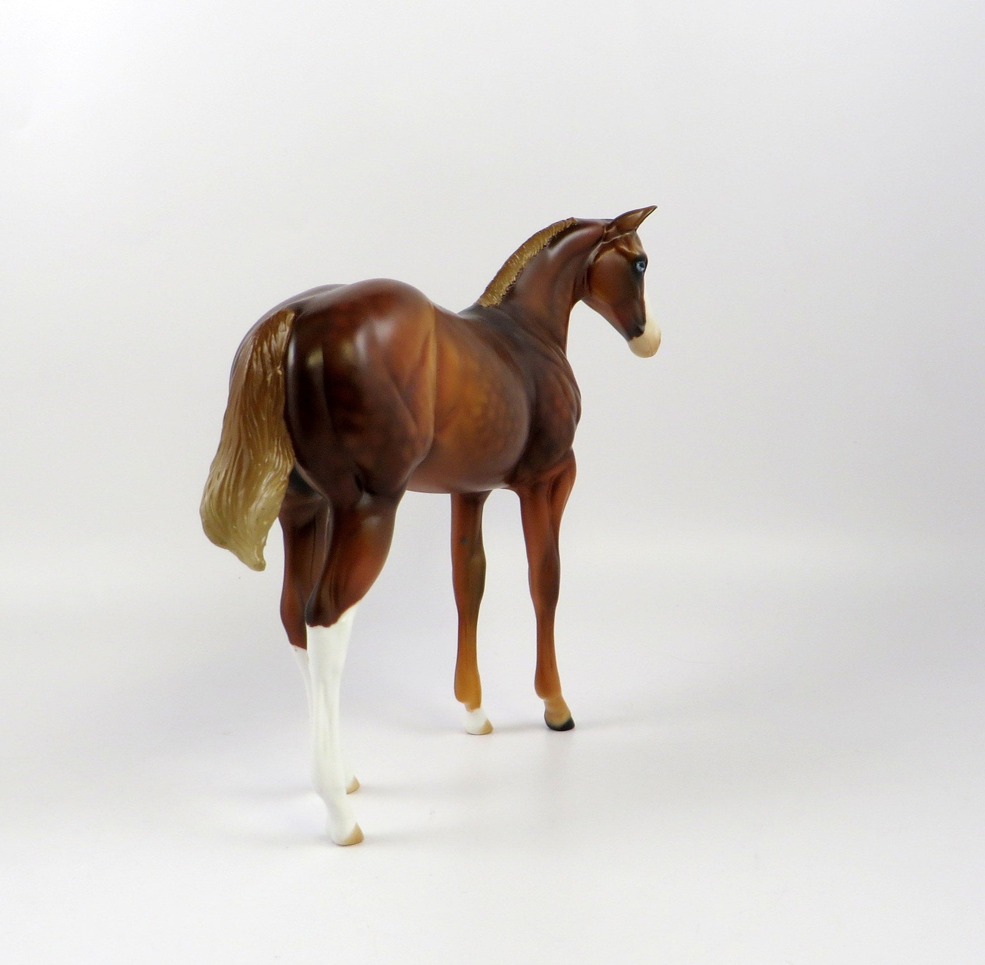 HILL DO IT-OOAK CHESTNUT WEANLING MODEL HORSE BY AUDREY DIXON 6-27-19