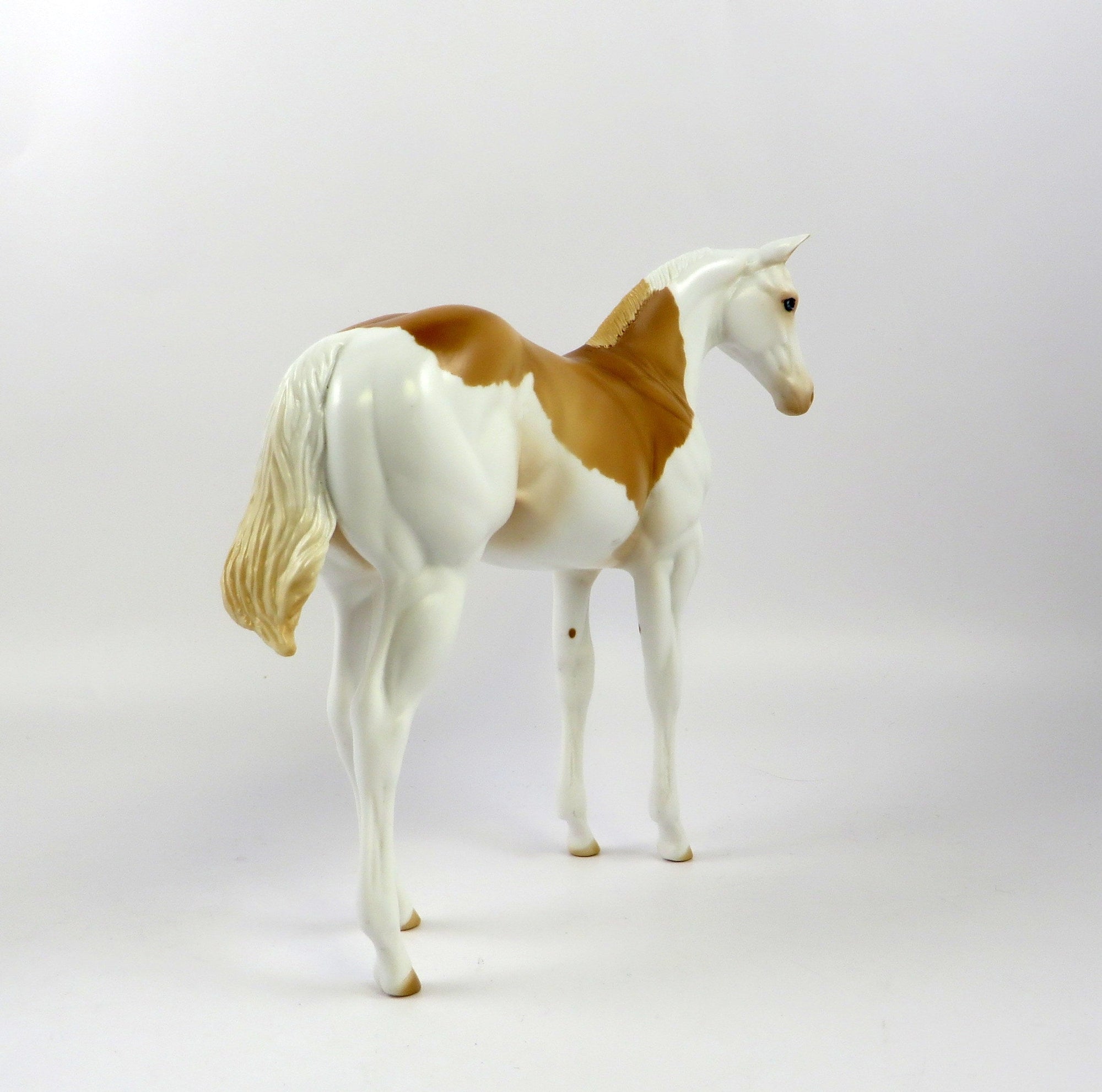 CUTE TEE-OOAK PALOMINO SPLASH WEANLING MODEL HORSE 6/27